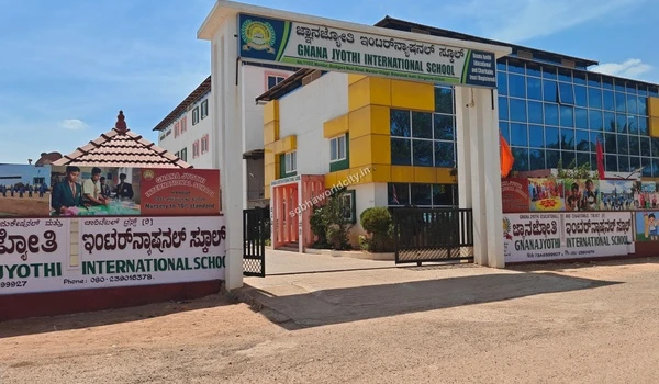 Easily accessible schooling options that make daily commutes a breeze for the children residing in Sobha World City