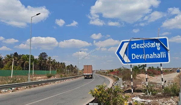 Panoramic view of the vibrant central business district located in close proximity to the prestigious Sobha World City residential project.