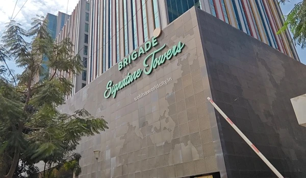 Modern architecture of Brigade Signature Towers highlighting the excellent employment hubs around Sobha World City
