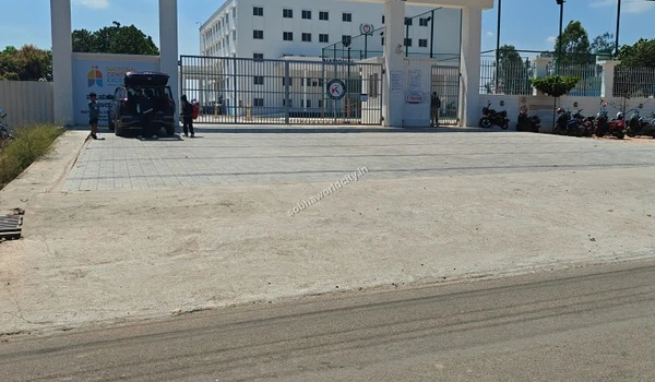 The spacious drop-off zone at the National Centre for Excellence making morning commutes easy from Sobha World City