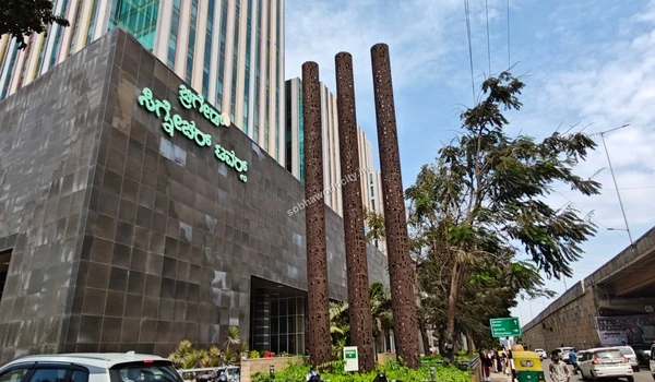 Lush landscaping and modern architecture of the tech parks located a short drive from Sobha World City